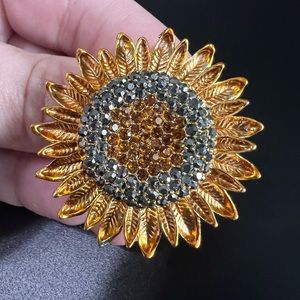 Sunflower ring